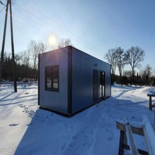 Bürocontainer im Winter